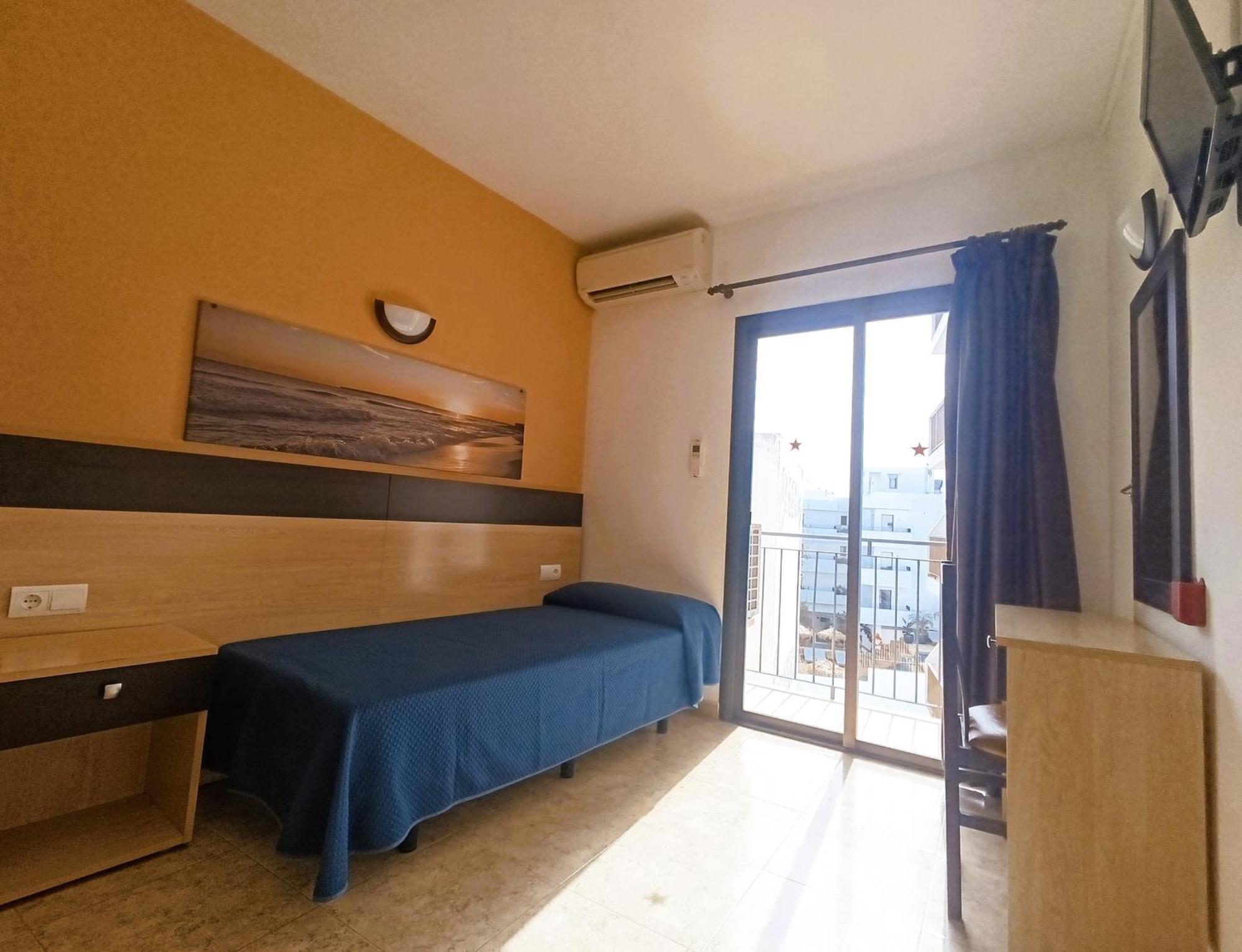 Hostal Horizonte San Antonio  Luaran gambar A single room in a hotel