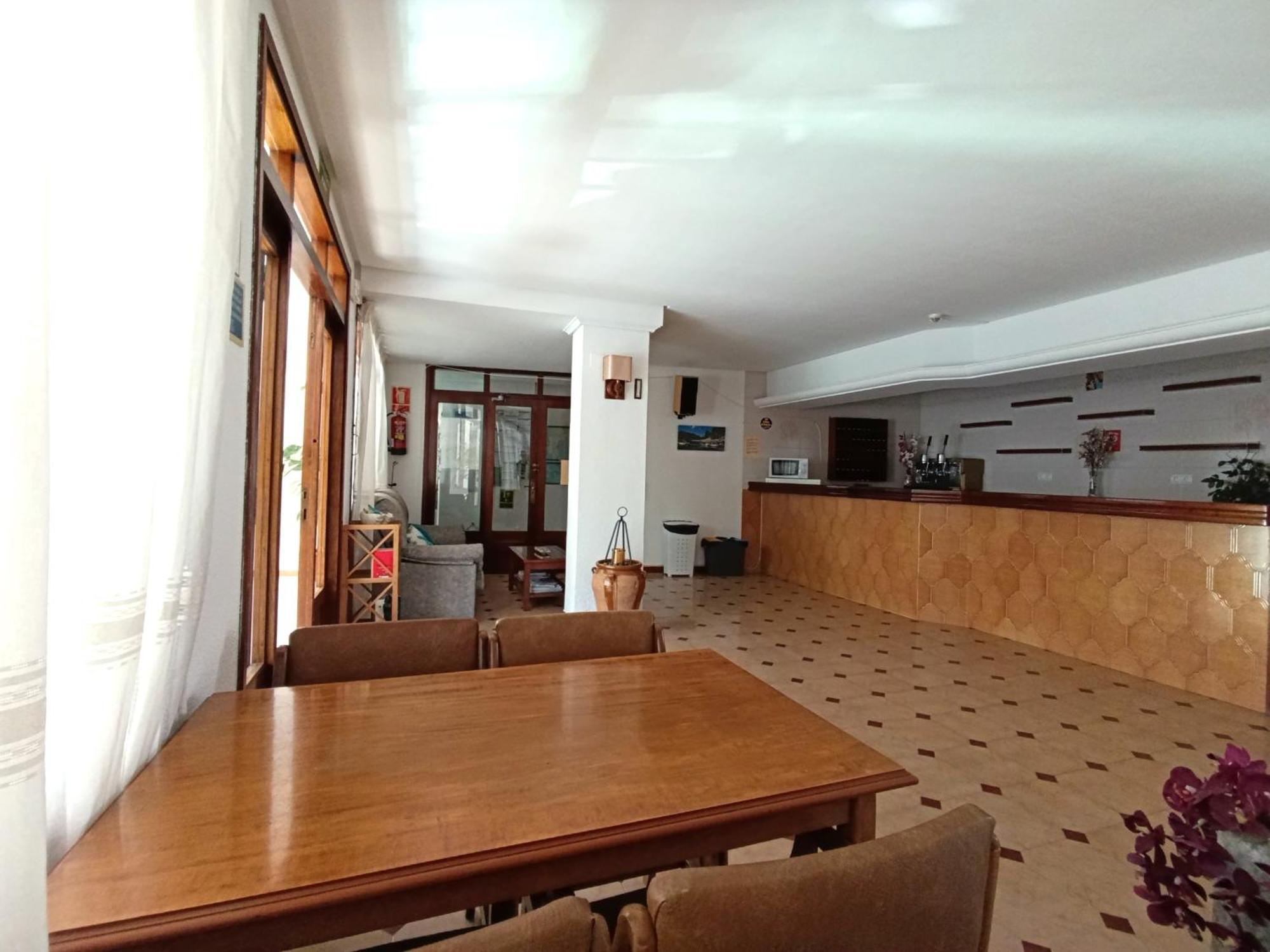 Hostal Horizonte San Antonio  Luaran gambar The interior of the house